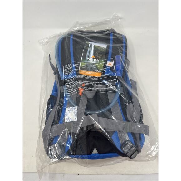 TETON Sports Oasis 1100 Hydration Backpack 2L Bladder Blue Raincover 18.5"x10"x7 - Picture 4 of 5